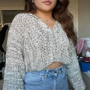 NWOT - Oversized Hooded Sweater